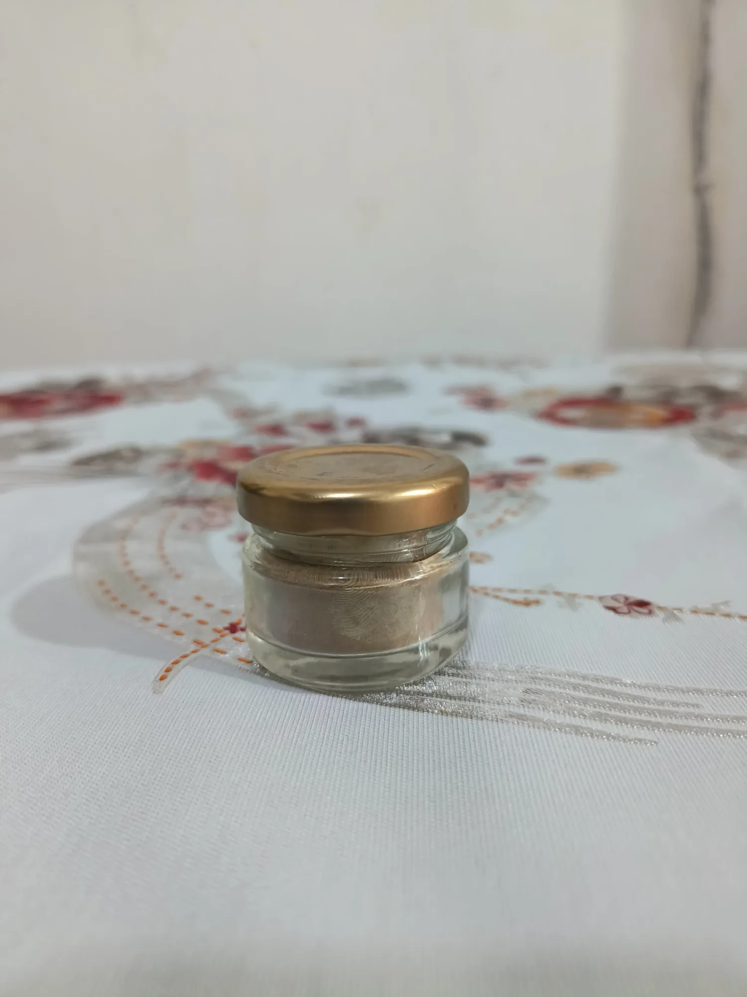 العكبر (بروبوليس)